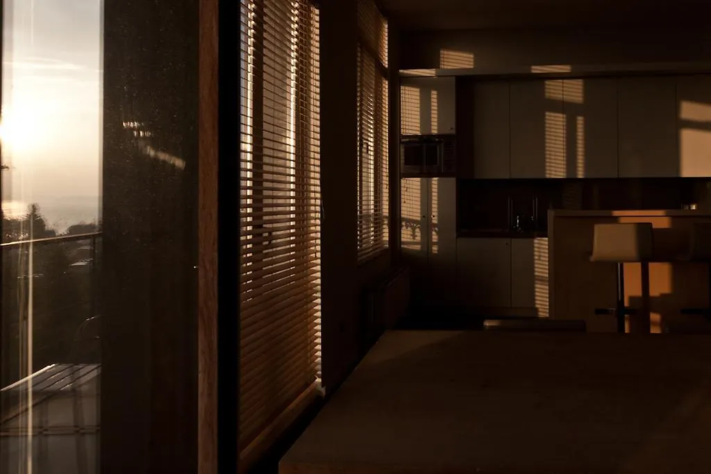 Loft O - River View 안트베르펜 아파트